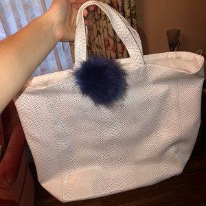 White tote